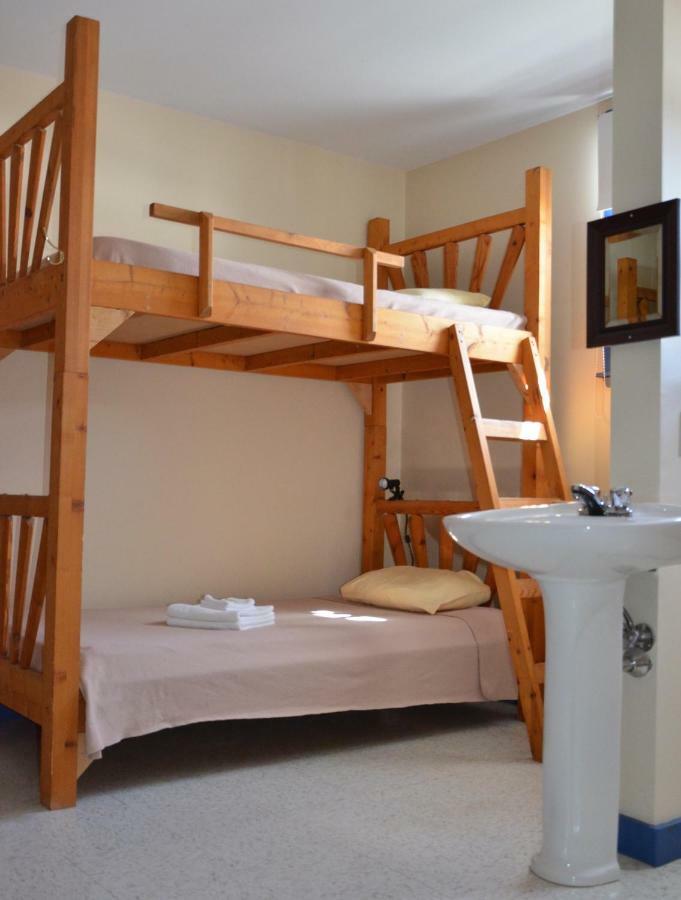 Auberge De Douglastown Gaspé Rum bild